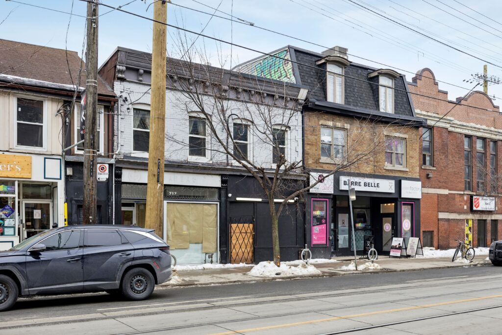 717- 719 Queen Street West