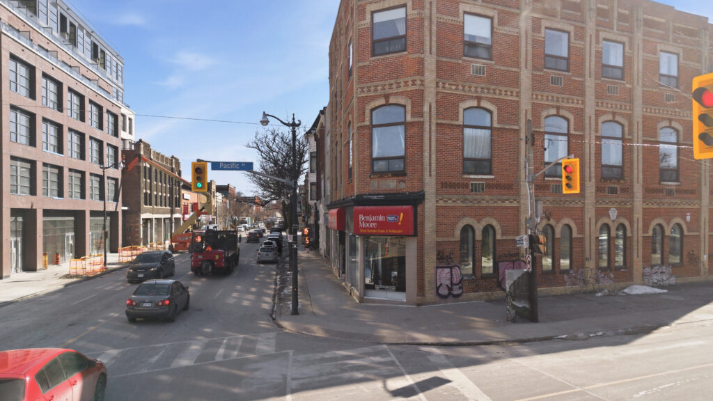 2975 Dundas Street West