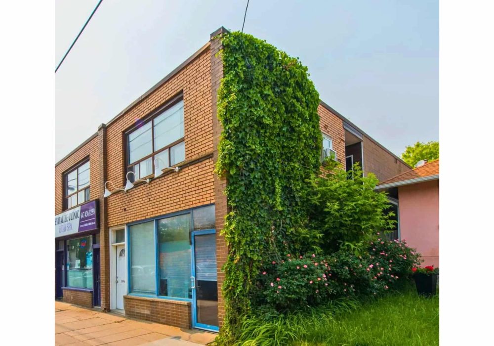 3094 Lake Shore Blvd W